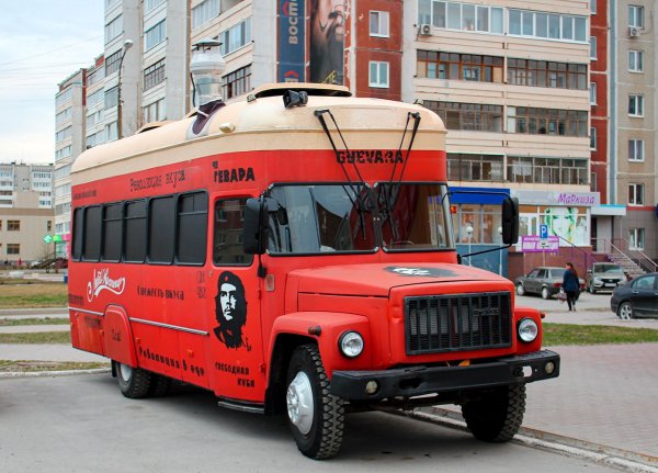 КАвЗ-3976