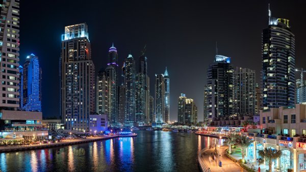 8k uhd, dubai