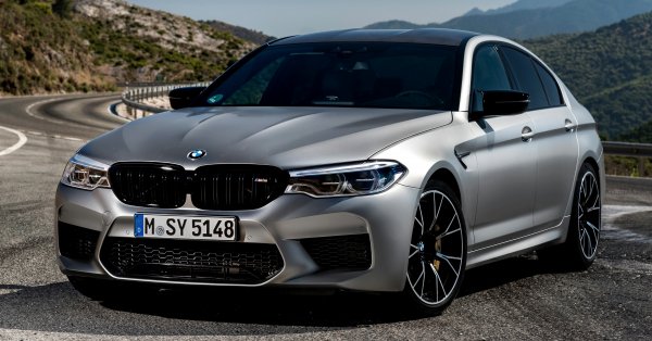 bmw-m5-competition-f90-seryi-2018