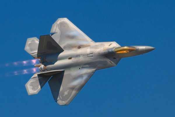 b30ff3579b6588
