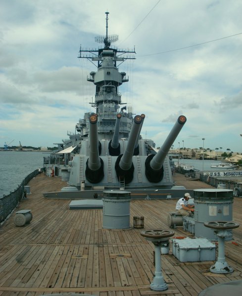 IMG viter59 USS Missouri BB-63