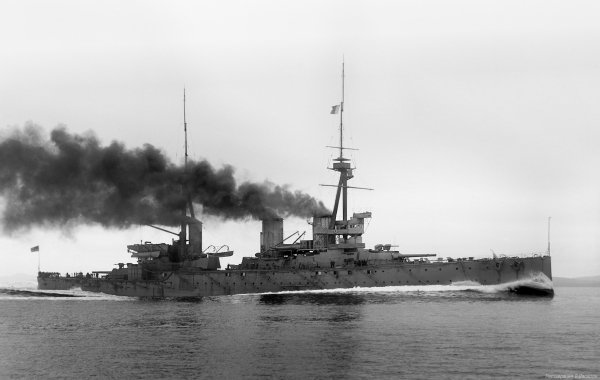 IMG cruiser hms inflexible viter59