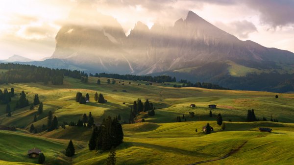 09-23-mountain-landscape