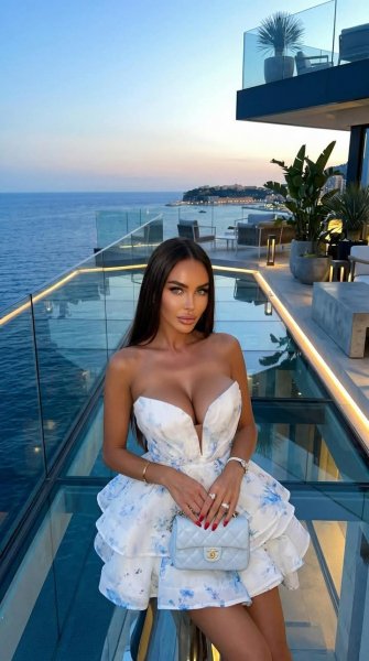 Юля Яковенко