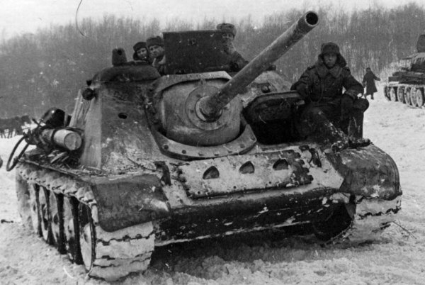 САУ СУ-85