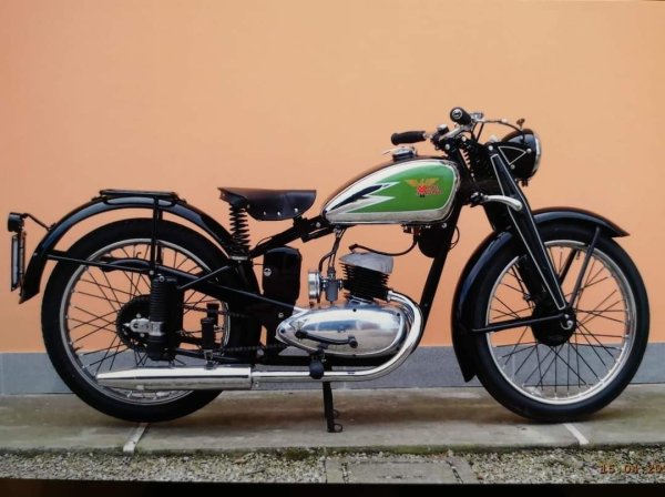 MOTO MORINI 125T (1946г.)