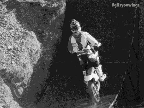 Красиво летит