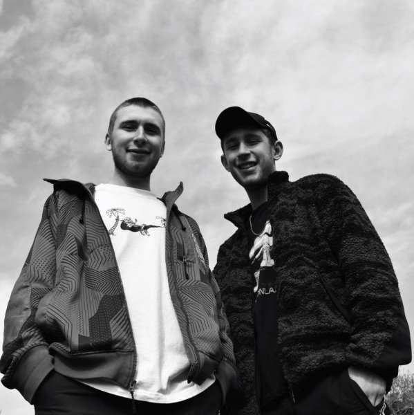 Dubruvvas - Holograms