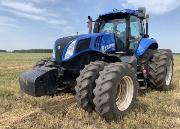 NEW HOLLAND T-8.390