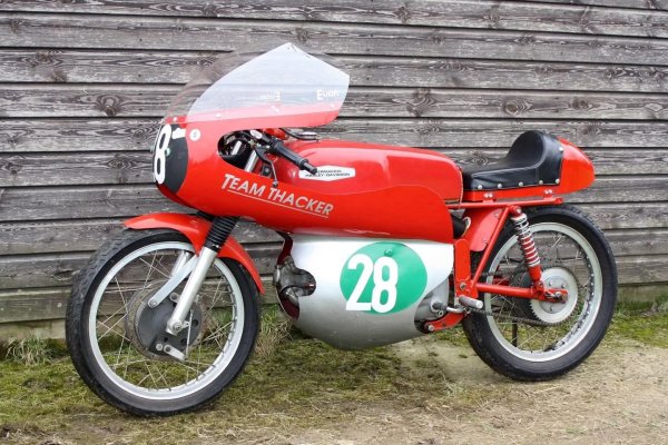 AERMACCHI 250 ALA D'ORO (1966г.)