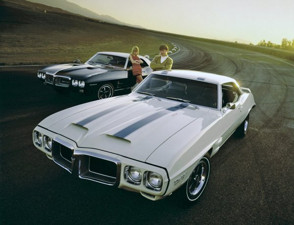 PONTIAC FIREBIRD TRANS AM COUPE (1967г.)