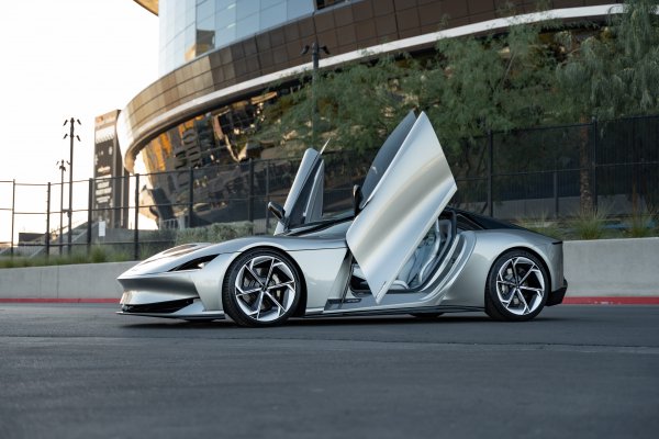 Karma-kaveya-electric-car