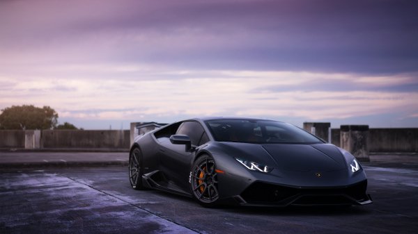 adv-1-lamborghini-huracan