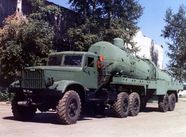 КрАЗ-214Б