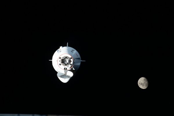 Iss068e014262 orig