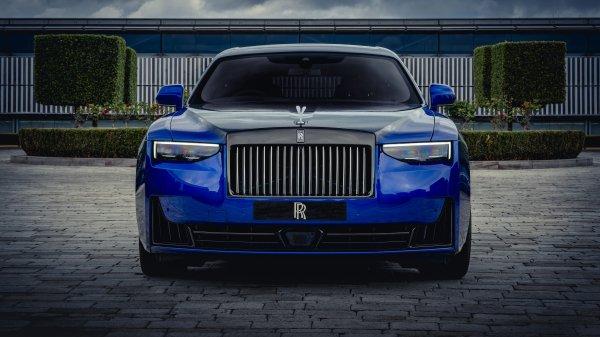 5K Rolls-Royce Black