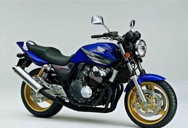 honda-cb-400-cena-3
