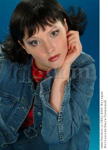 Оля Понизова