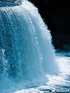 Шикарный водопад