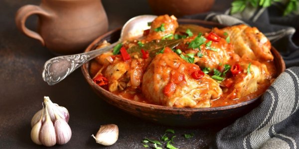 Ароматная курица по-венгерски