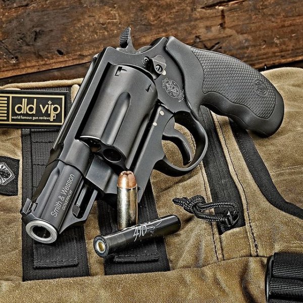 S&amp;W