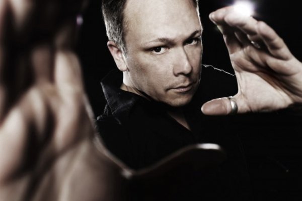 Melodie MC - Euro-House, Bomba Deng (Club Edit)