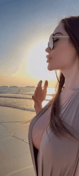file_100714831