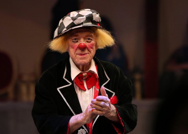 andrey-bogdanov-spasibo-i-proshchai-oleg-popov