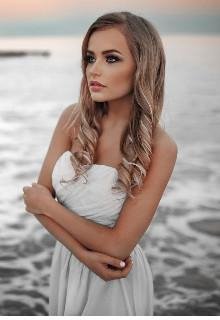 Илона Сазонова- Куколка