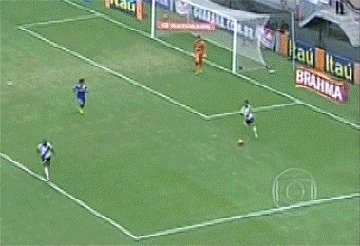 funny-football-gif-15