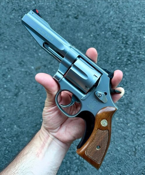 S&amp;W