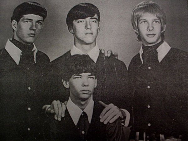 The Page Boys - Barricuda