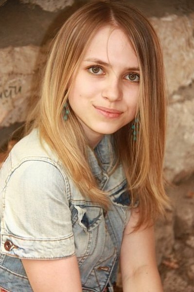 Яна Енжаева