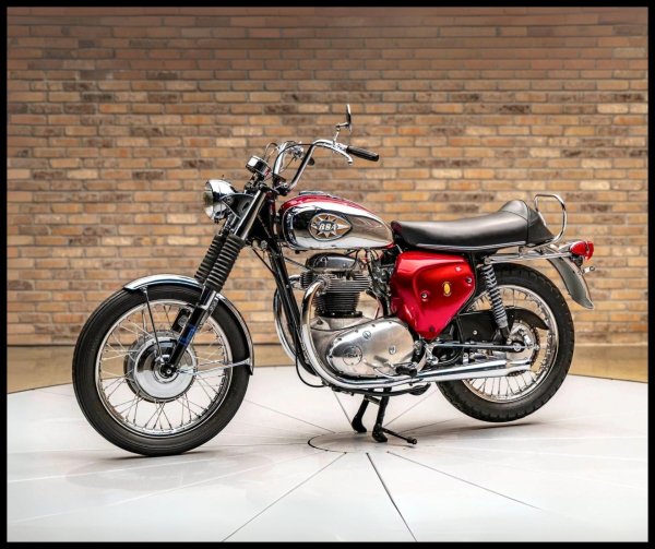 BSA LIGHTNING (1969г.)