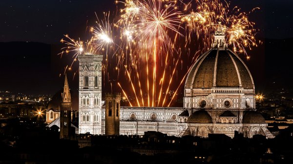 Fireworks-night-dome-lighting-building-orange-historical
