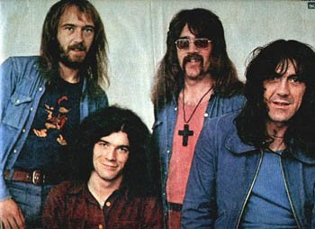 Nazareth - 03 - Hang On To A Dream