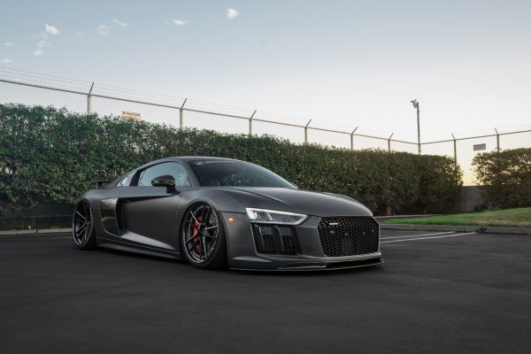 Audi-r8-v10-build-boden-2016