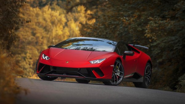 lambordgini-huracan-red-autumn