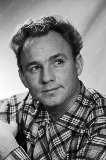 Николай Рыбников - Ты сама догадайся по голосу