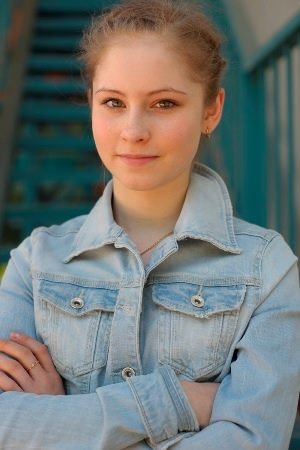 Юля Липницкая