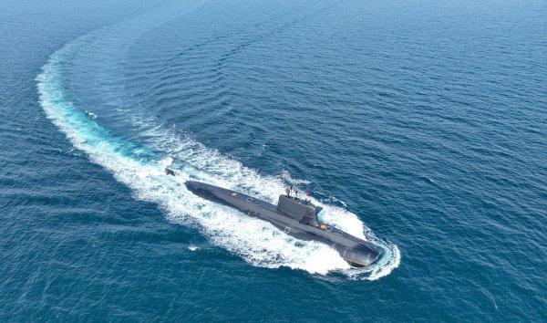 IMG viter59 Yuan class type 039A