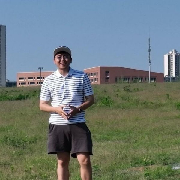 Skai Isyourgod - stacks from all sides