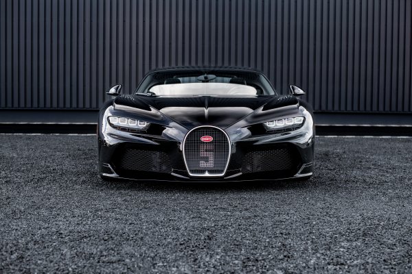 Bugatti-chiron-2024