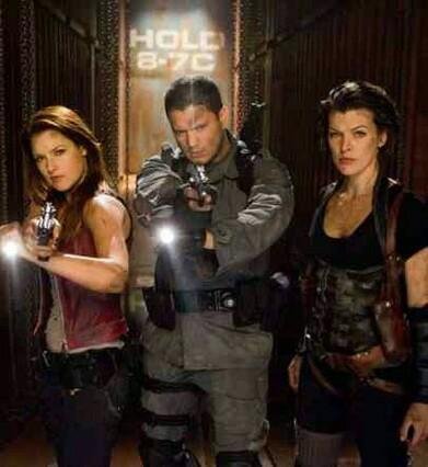 Стефани Перри Resident Evil