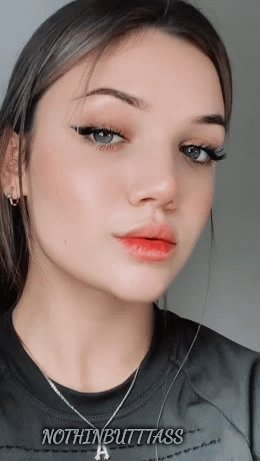 Выпуклая попка