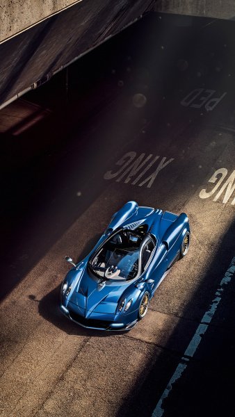 Pagani Huayra Roadster 2017