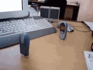 Битва телефонов...