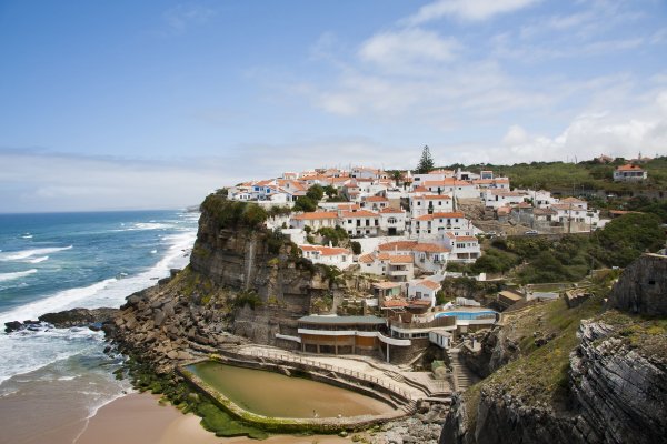Azenhas-Do-Mar-Portugal-Beach