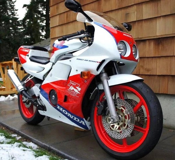 HONDA CBR250RR (1990г.)