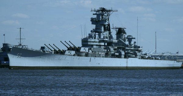 IMG viter59 USS New Jersey BB-62